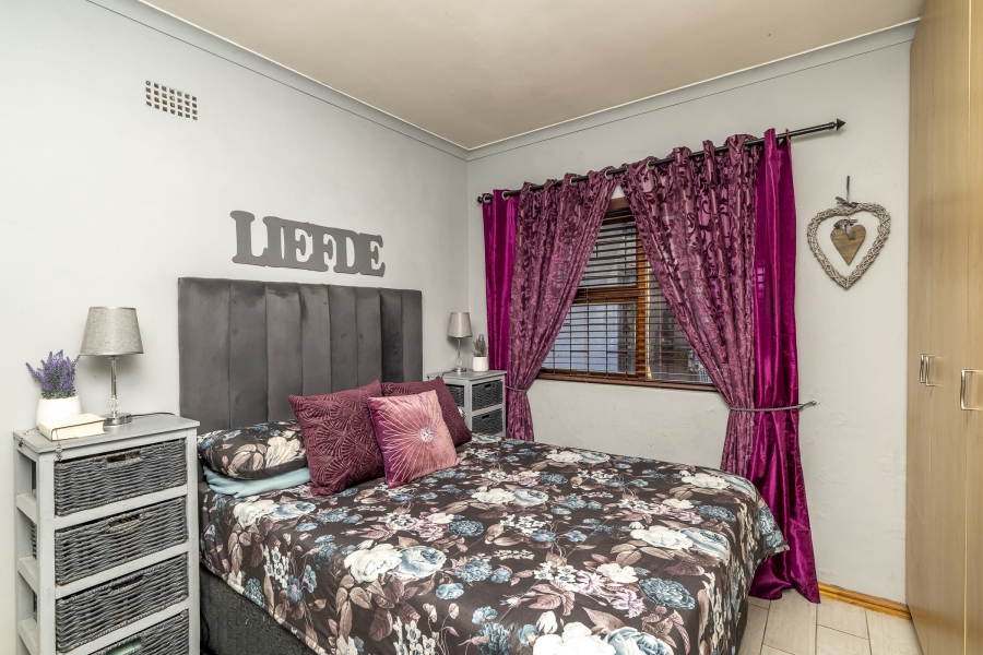 2 Bedroom Property for Sale in Bonnie Brae Western Cape